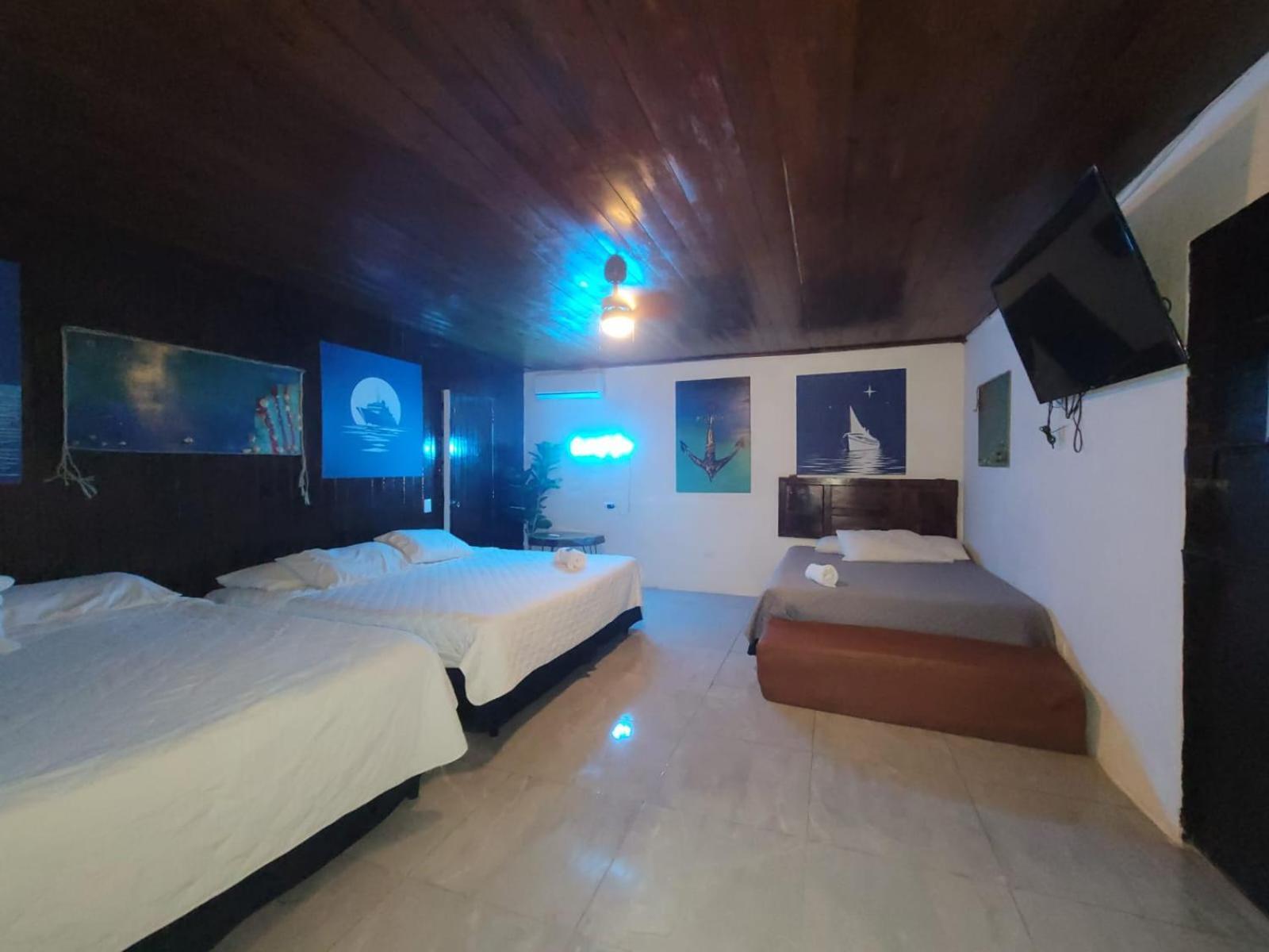 Villa Napoli Santa Ana Eksteriør bilde